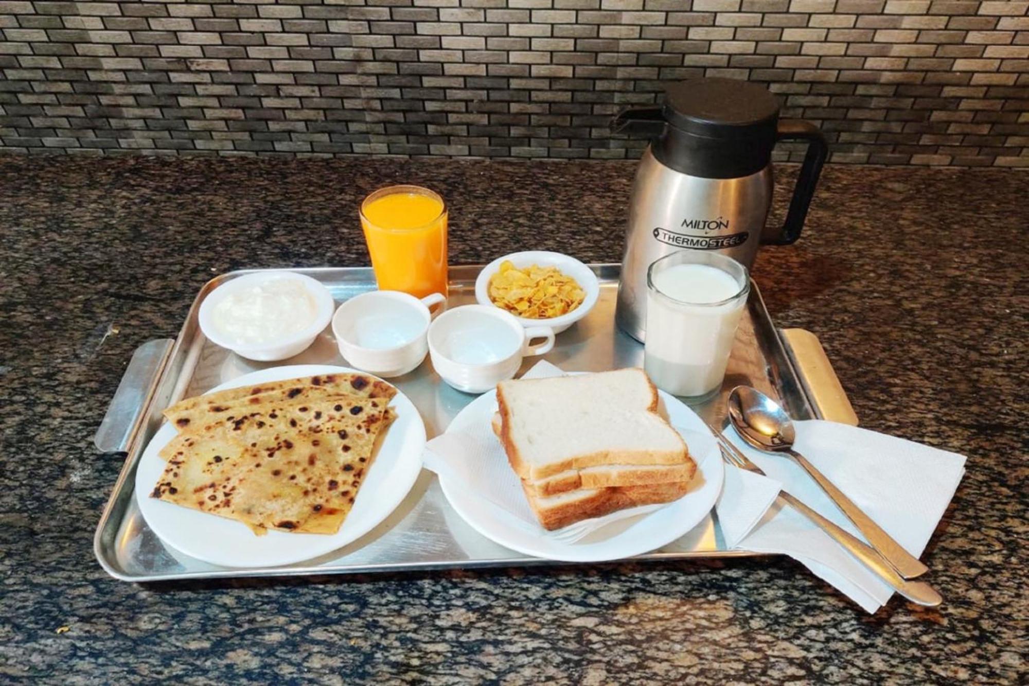 Hotel Sun Plaza-Near Konark Sun Temple- Couple Friendly-Best Choice Of Travellers المظهر الخارجي الصورة