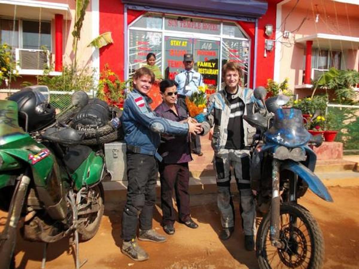 Hotel Sun Plaza-Near Konark Sun Temple- Couple Friendly-Best Choice Of Travellers المظهر الخارجي الصورة