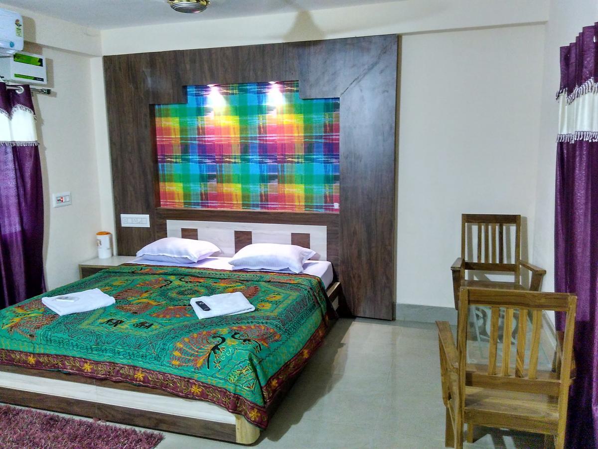 Hotel Sun Plaza-Near Konark Sun Temple- Couple Friendly-Best Choice Of Travellers الغرفة الصورة